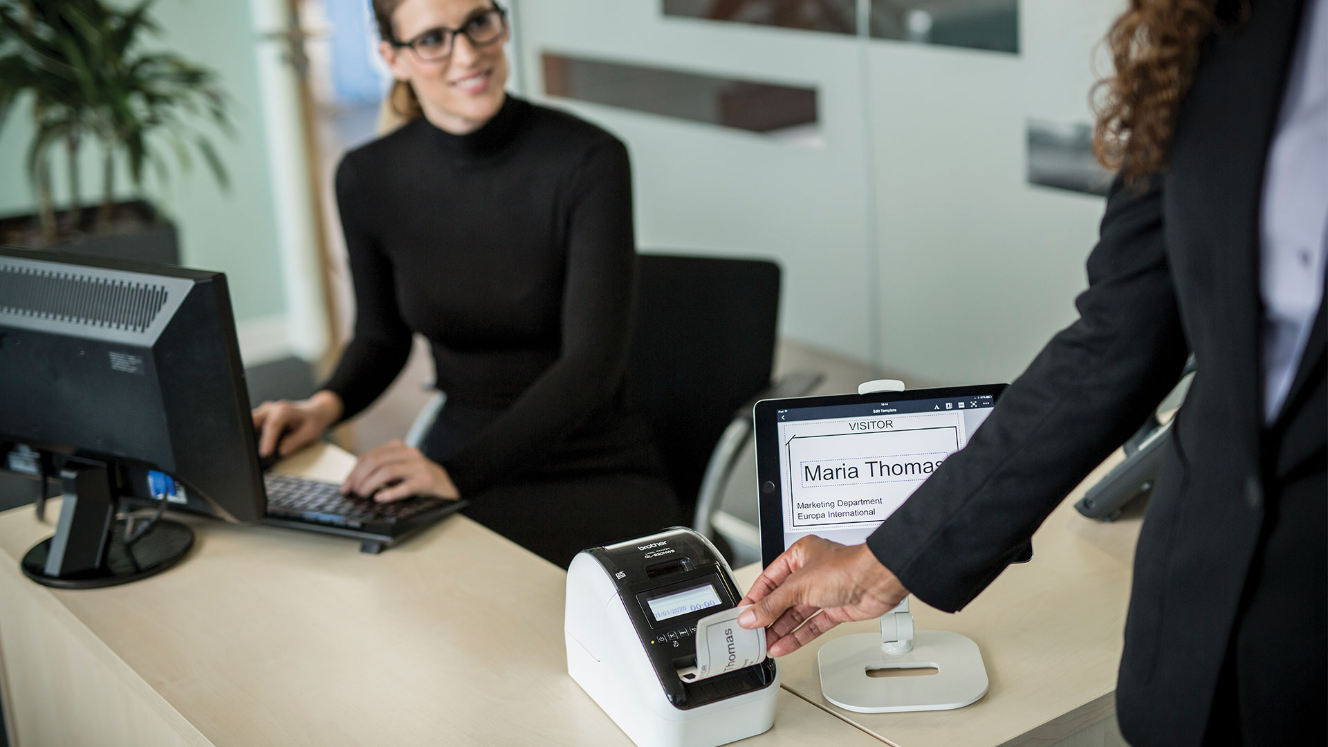 Visitor-Label-Reception-QL