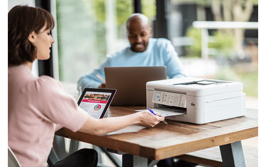 MFC-J1010DW Colour Inkjet A4 Multi-Function Printer 6