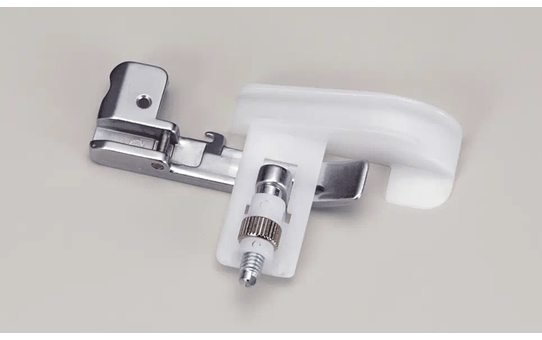SA217AP Pearl Presser Foot for Overlockers