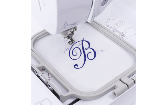 Innov-ís M370 Sewing, Quilting & Embroidery Machine 4