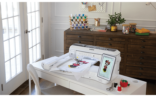 Innov-ís Luminaire 3 XP3 Sewing, Quilting & Embroidery Machine 5